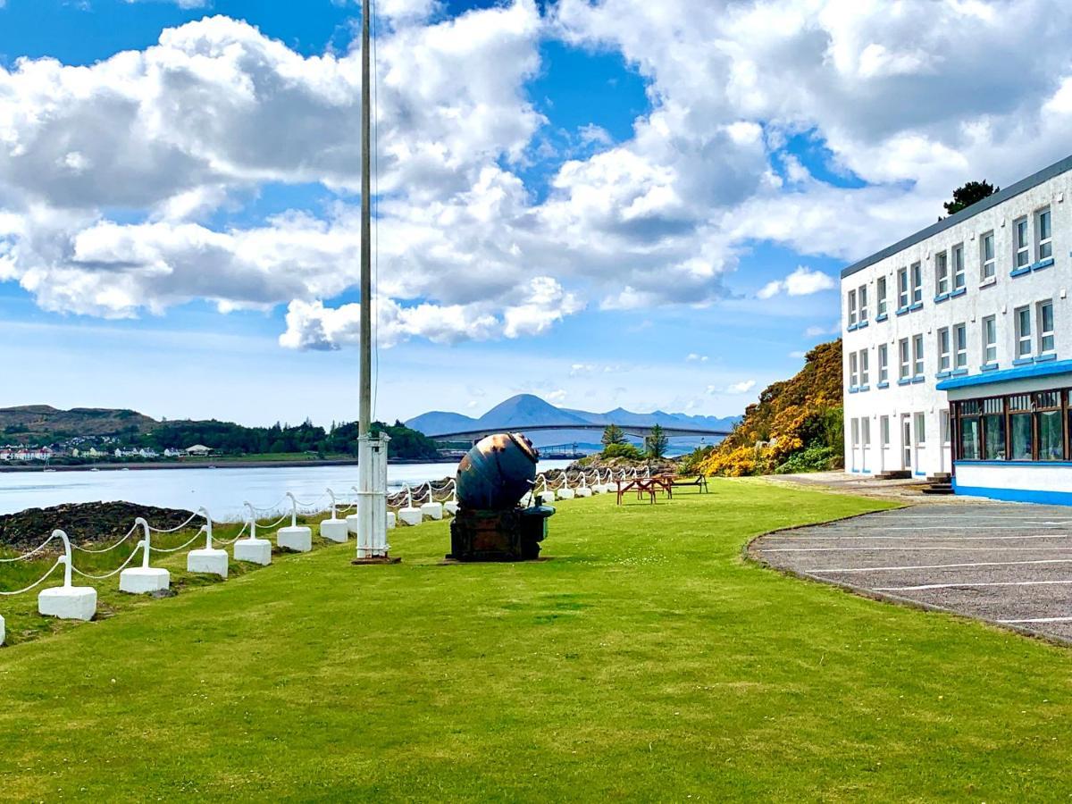 Lochalsh Hotel With Views To The Beautiful Isle Of Skye Kyle of Lochalsh Exterior photo