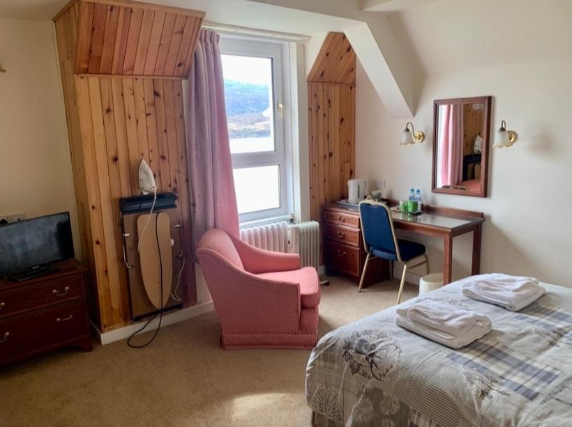 Lochalsh Hotel With Views To The Beautiful Isle Of Skye Kyle of Lochalsh Exterior photo